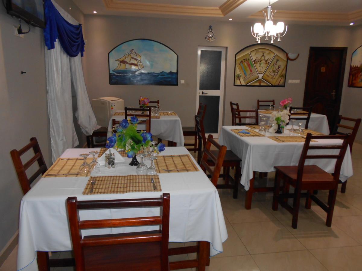 Agla Hotel Λομέ Εξωτερικό φωτογραφία
