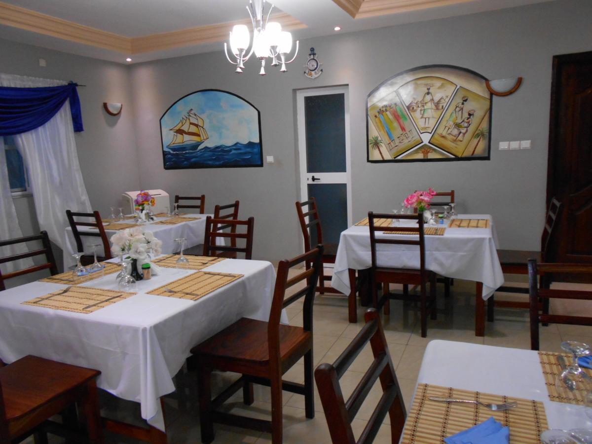 Agla Hotel Λομέ Εξωτερικό φωτογραφία